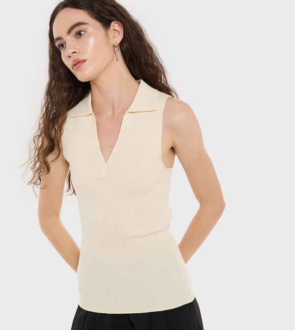 Knitted Collared Sleeveless Top