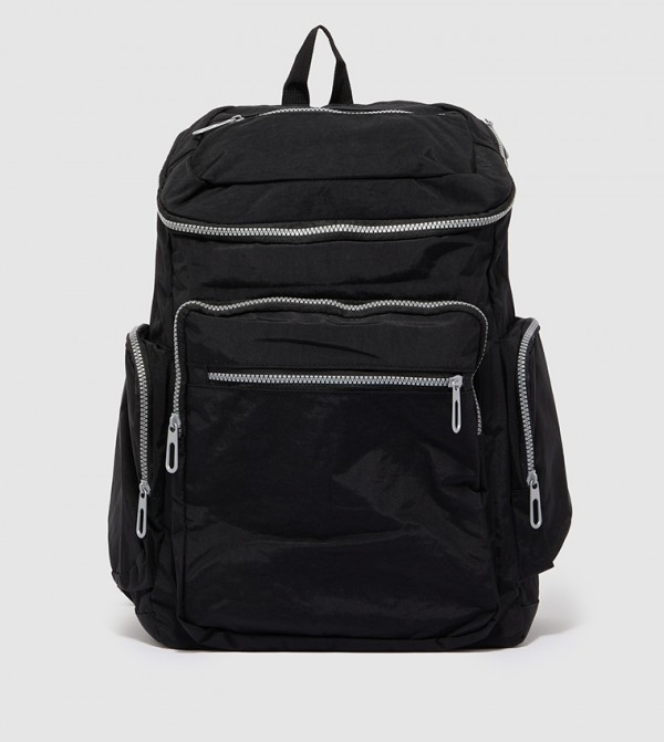 Multipocket Solid Backpack