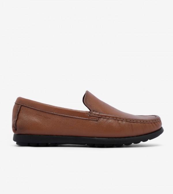 Buy Hush Puppies Solid Classic Loafers Brown In Brown 6thStreet Bahrain