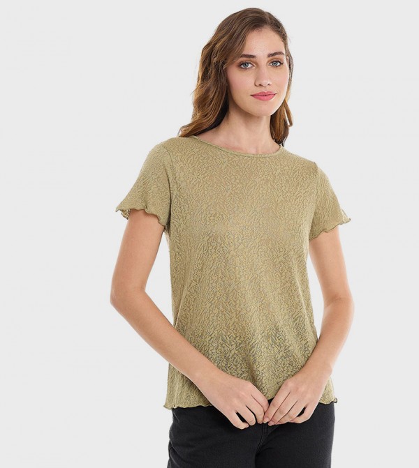 Textured Top with Round Neck and Short Sleeves
