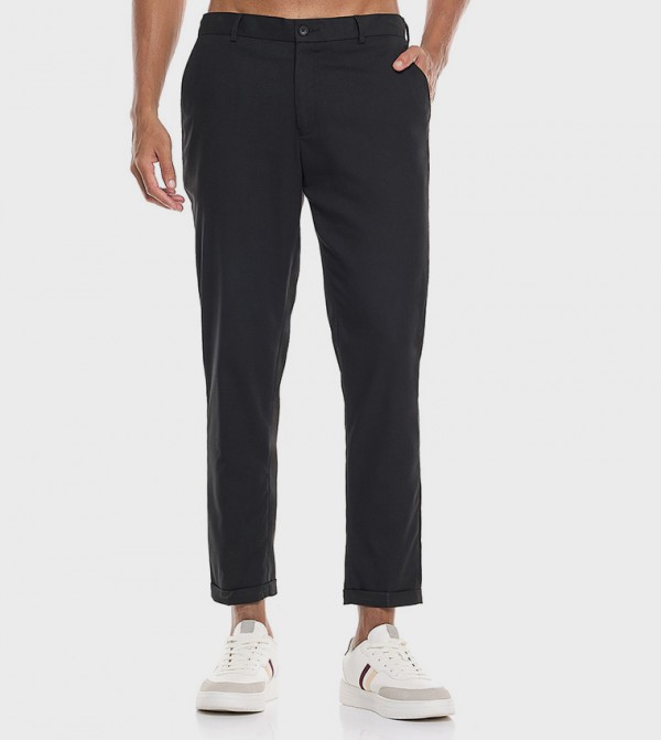 Solid Cropped Trousers with Button Closure