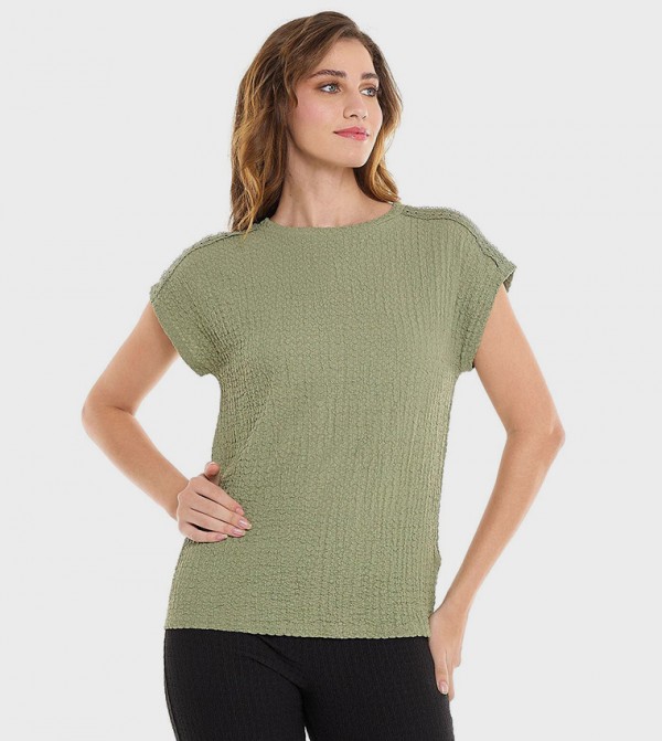 Textured Top with Round Neck and Short Sleeves