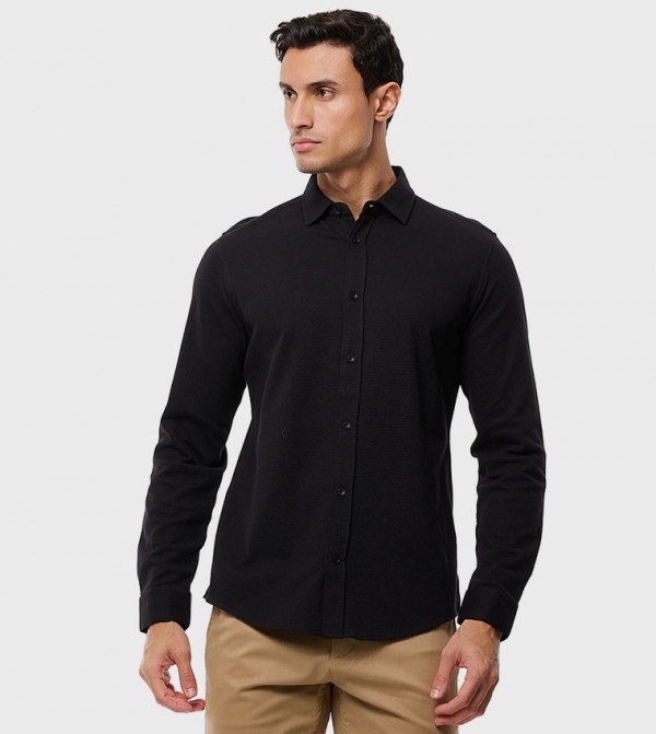 Solid Shirt with Classic Collar and Long Sleeves