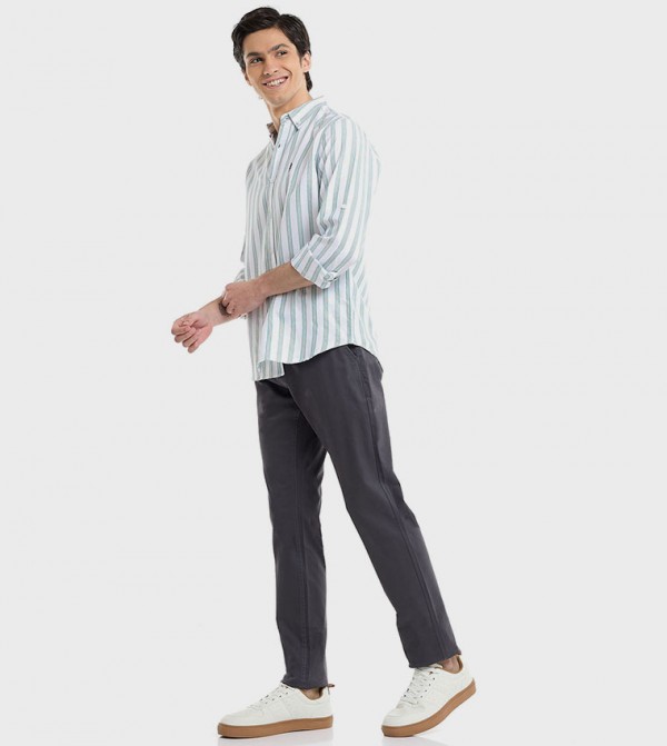 Solid Slim Fit Trousers with Button Closure