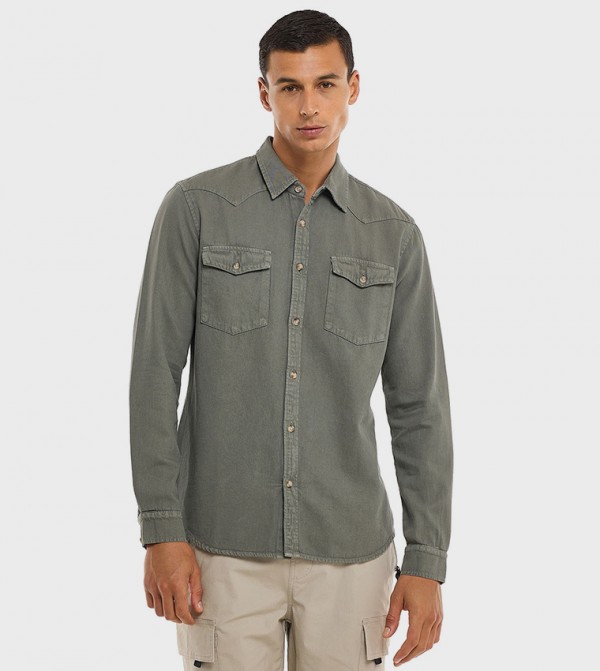 Pocket Detail Denim Shirt with Classic Collar and Long Sleeves