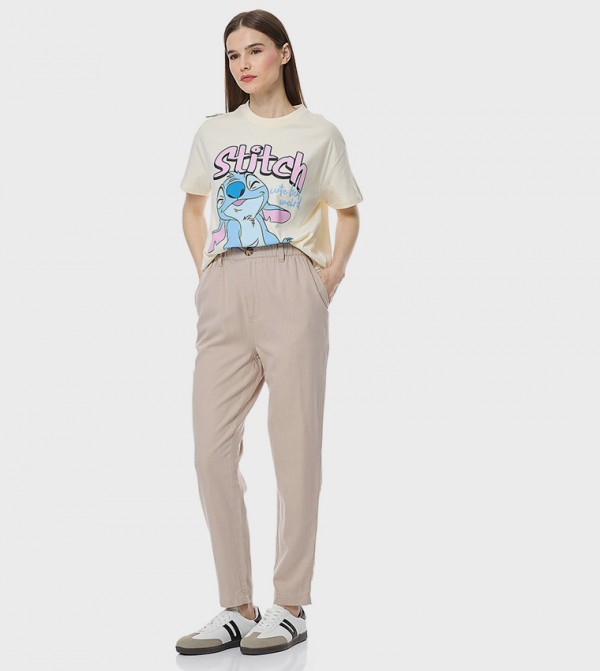Solid Tapered Fit Pants With Button Closure