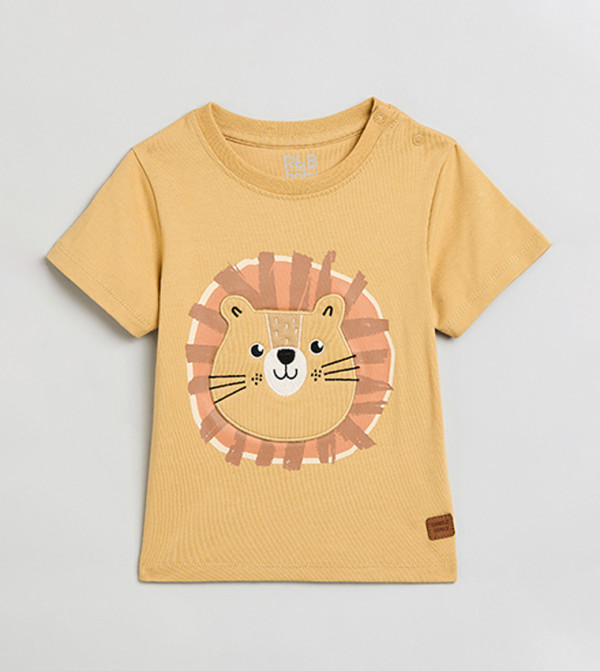 تيشيرت كم قصير بقبة مستديرة بطبعة