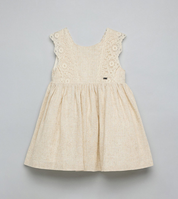 Lace Detail Sleeveless Flared Dress with Crew Neck