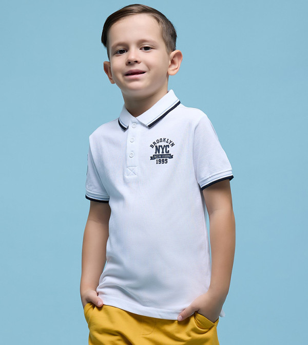 تيشيرت بولو بطبعة وكم قصير 