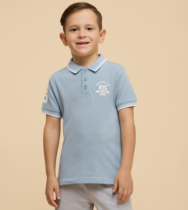 تيشيرت بولو بطبعة وكم قصير 