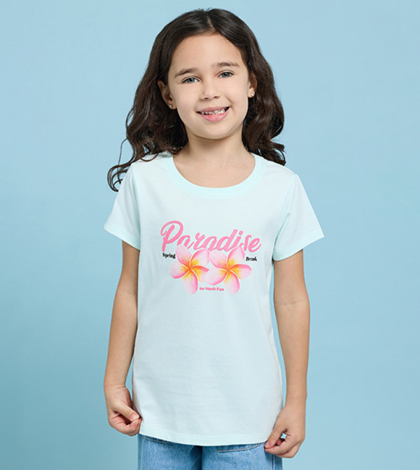 تيشيرت كم قصير بقبة مستديرة بطبعة