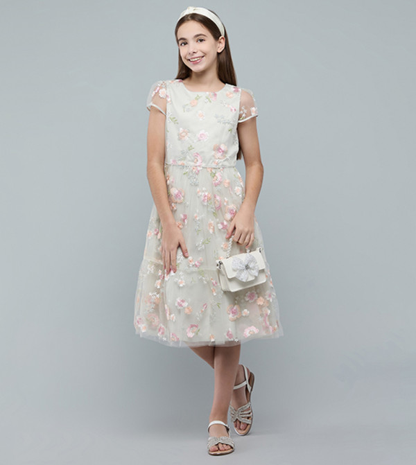 Embroidered Fit & Flare Dress with Crew Neck and Short Sleeves