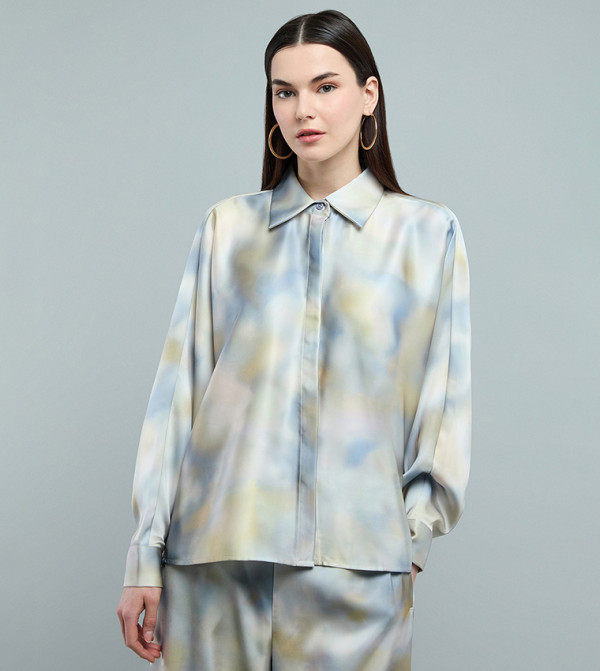 Patterned Shirt with Classic Collar and Long Sleeves