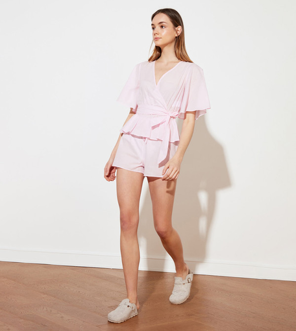 Buy Trendyol Binding Woven Night Suit In Powder | 6thStreet Qatar