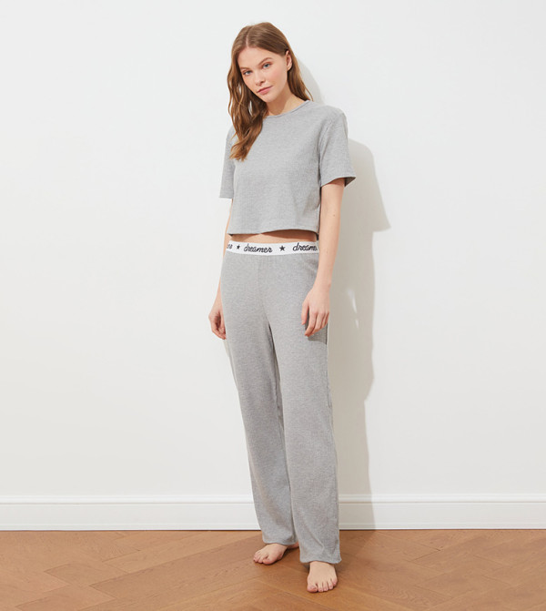 Buy Trendyol Relaxed Fit Night Suit In Grey | 6thStreet Qatar