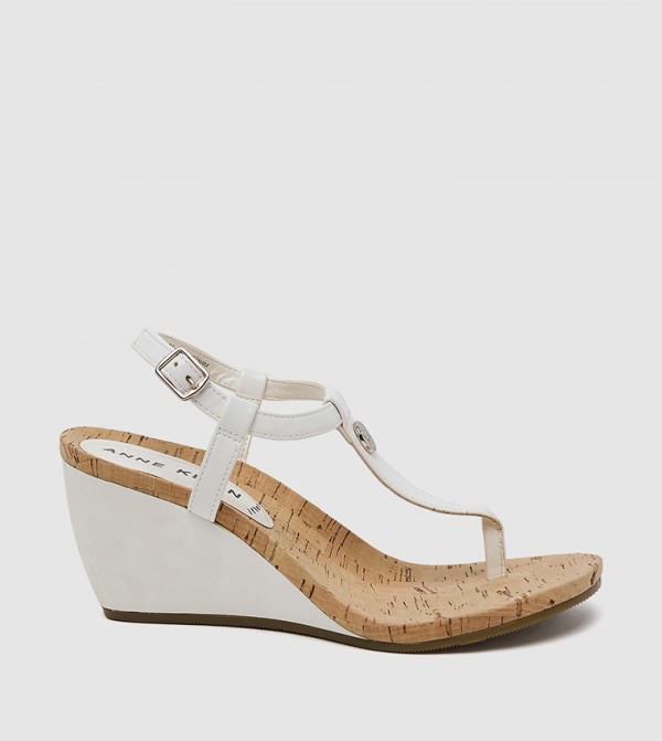 UPLIFT Textured Toe-Post Wedges