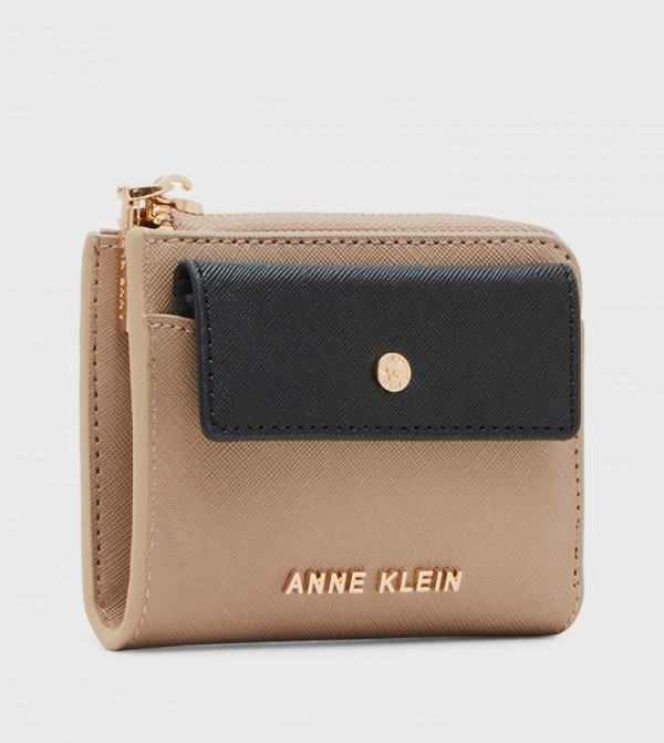 Logo Detail Mini Wallet