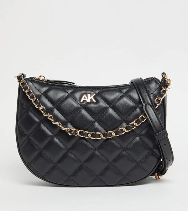 Logo Detail Quilted Shoulder Bag