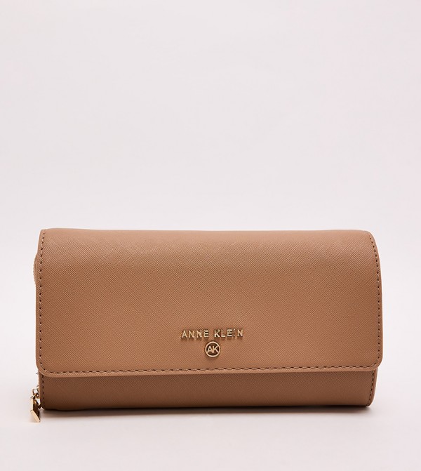 Textured Flap Crossbody Bag