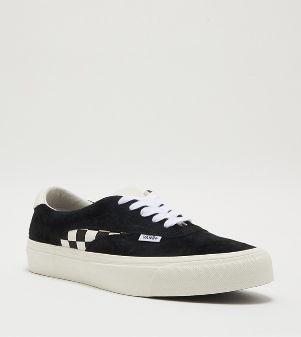 UA Acer NI SP Low Top Sneakers