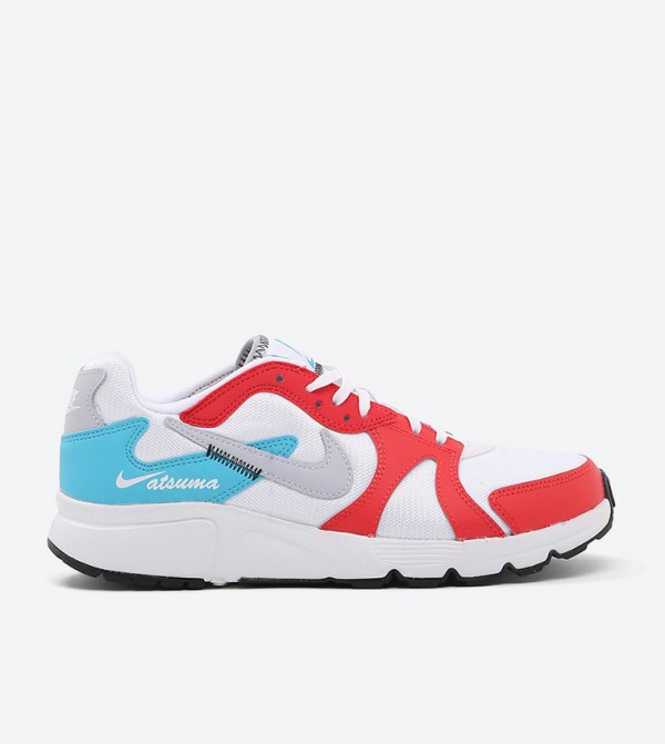 sneakers nike atsuma