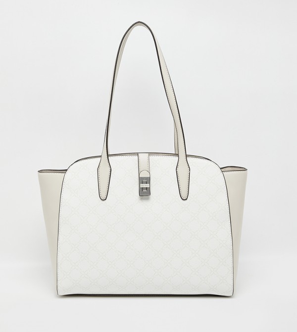 شنطة ساتشيل بنقشة مونوغرام