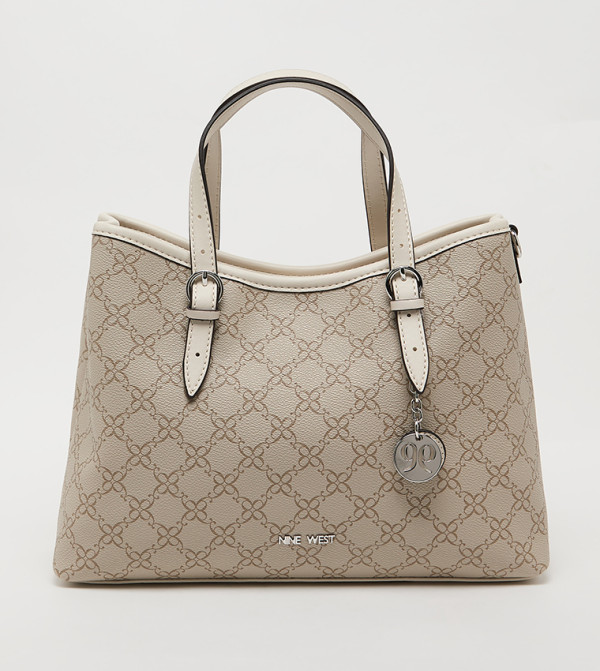 شنطة ساتشل بنقشة مونوغرام