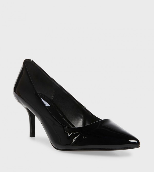 KITKAT Pointed Toe Glossy Pumps