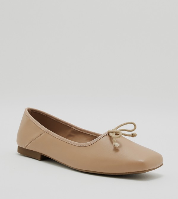 VINYARD Bow Detail Ballerinas