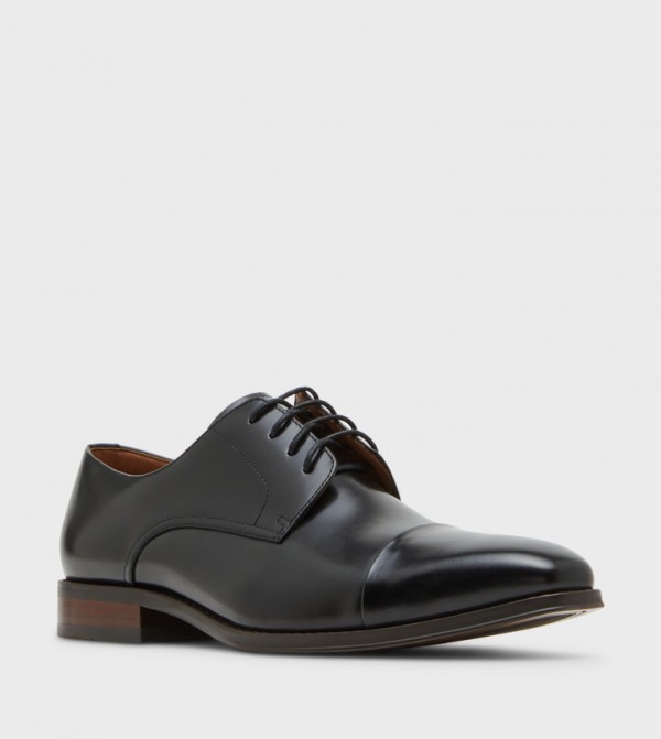 PLOT Lace-Up Derby Shoes