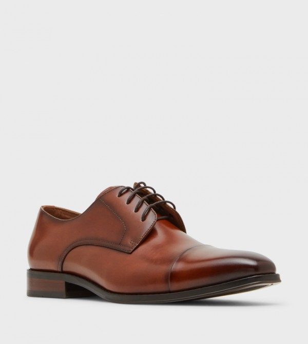 PLOT Lace-Up Derby Shoes