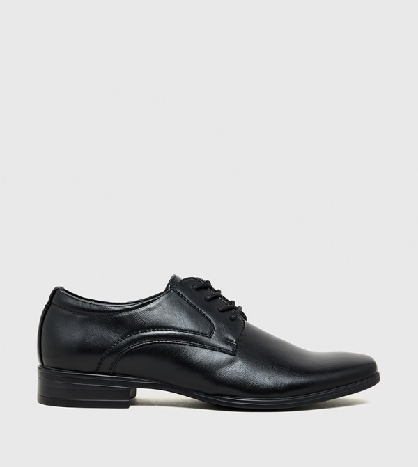 M-CLEVRR Square Toe Lace-Up Shoes