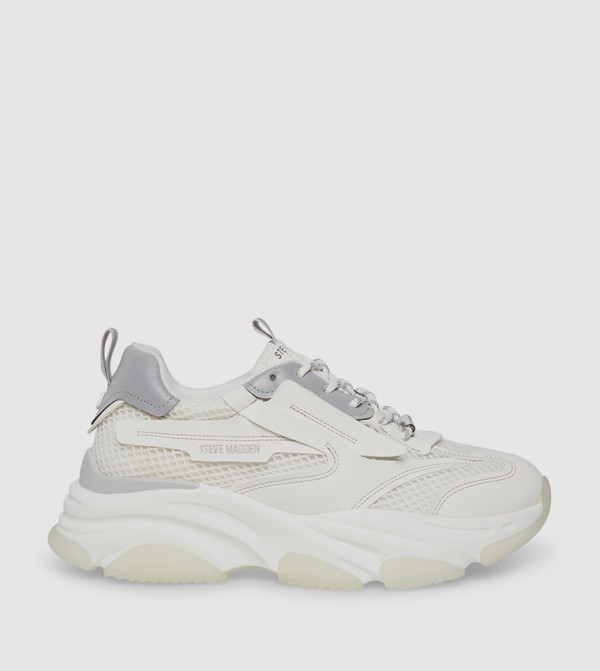 POSSESS Round Toe Designer Sneakers