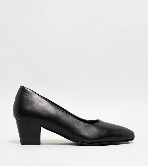 Textured Pointed Toe Pumps