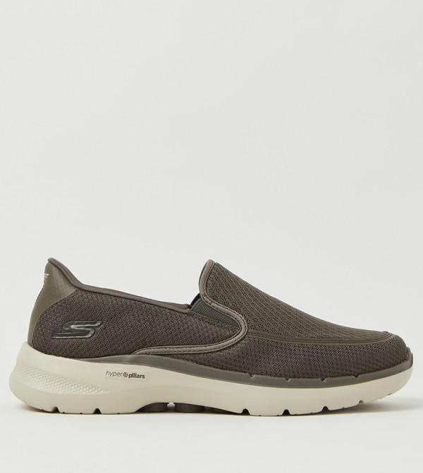 Skechers go step dorados online