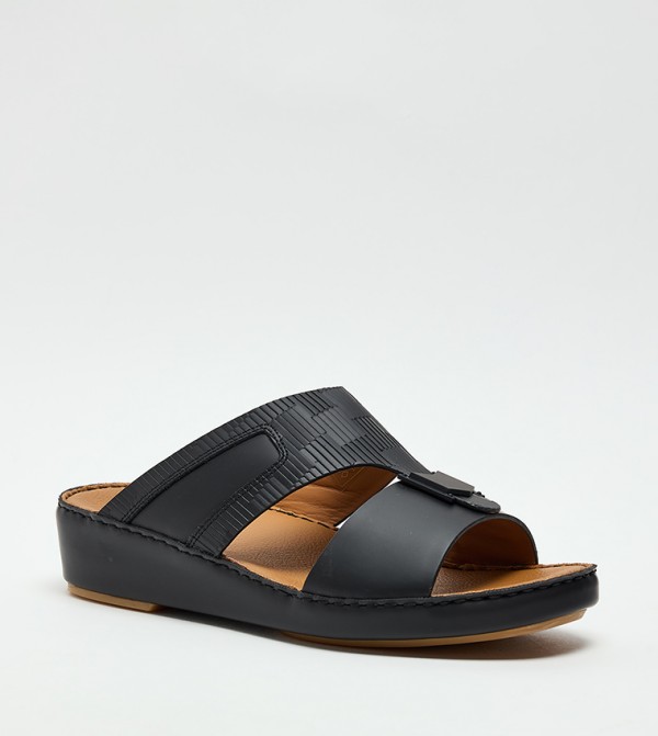 Textured Arabic Sandals