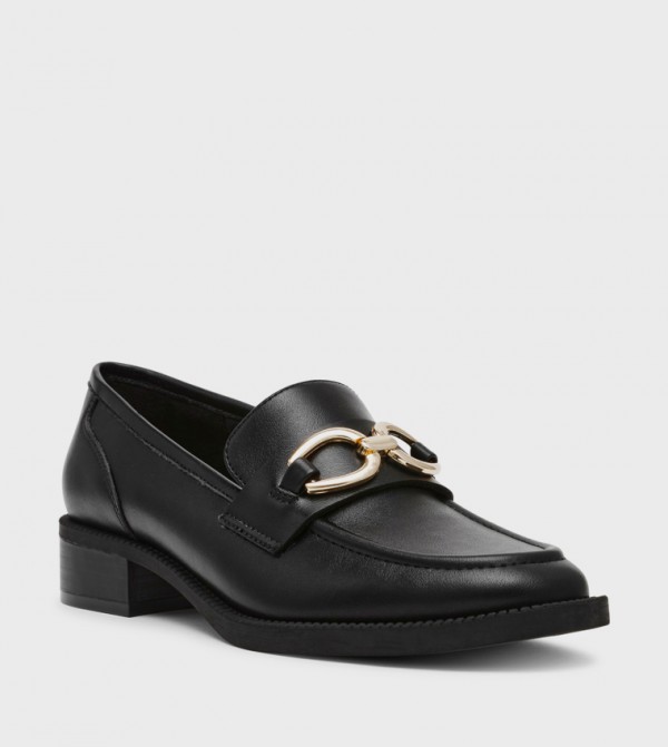 AKKORRIE Metal Accent Loafers