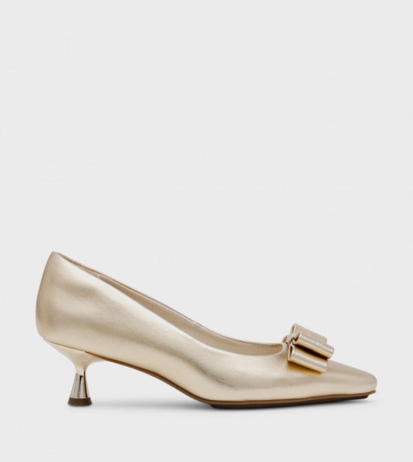 AKTHERESA Bow Detail Pumps