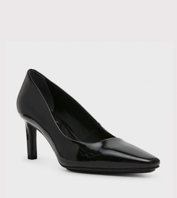 RUTHIE Glossy Pumps