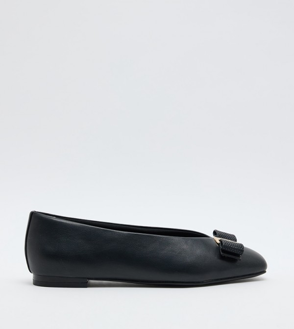 WILLOW Square Toe Ballerinas