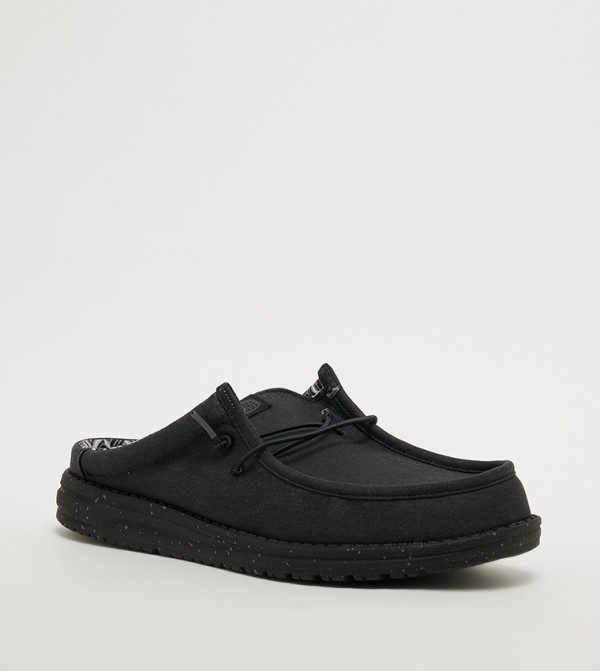 WALLY Slip-On Shoes