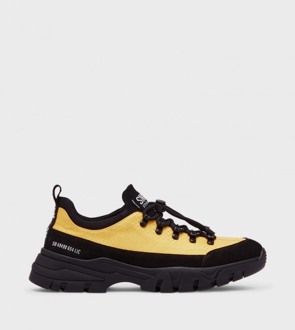 CHASELY Lace-Up Sneakers