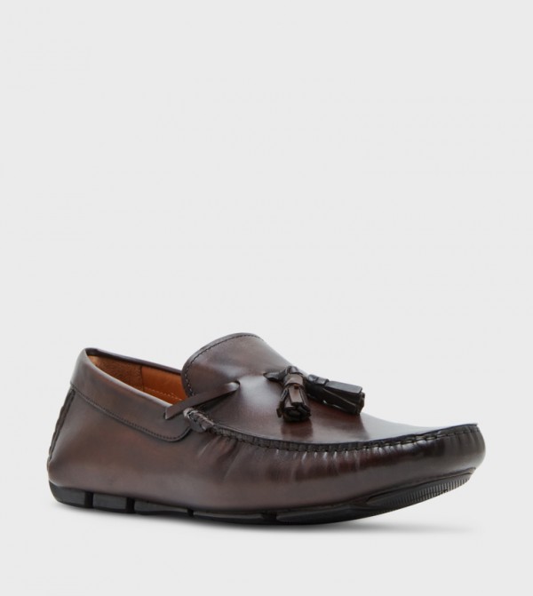 WAISTEN Tassel Detail Moccasins