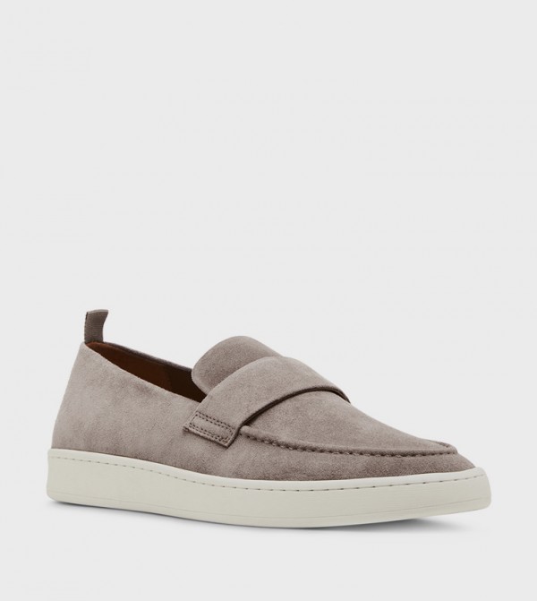HANNSON Solid Slip-On Shoes