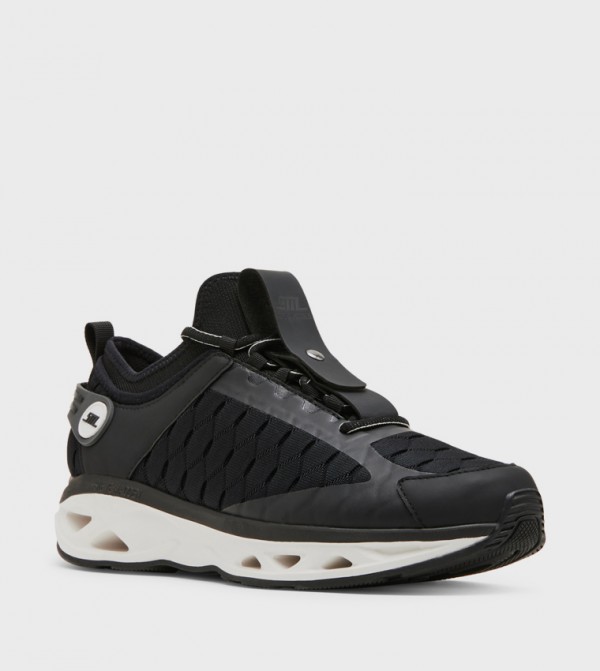 SUCCESSION2 Lace-Up Chunky Sneakers