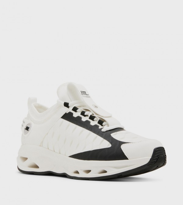 SUCCESSION2 Lace-Up Chunky Sneakers