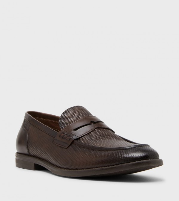 LIONNI Textured Formal Slip-Ons