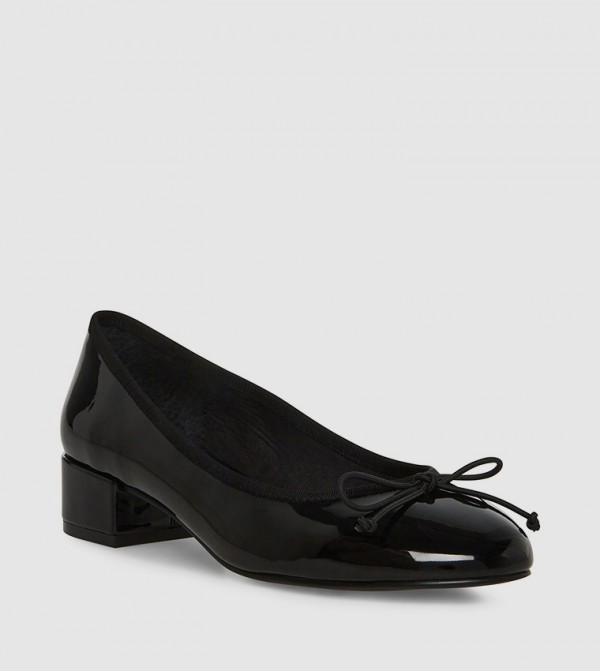 Buy Steve Madden CHERISH Bow Detail Ballerinas In Black | 6thStreet UAE