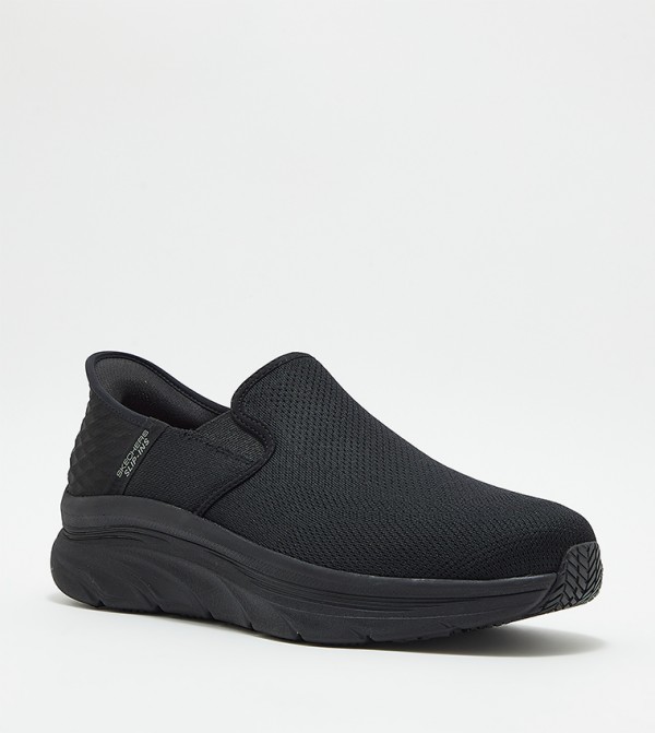D'LUX Knitted Slip-On Walking Shoes
