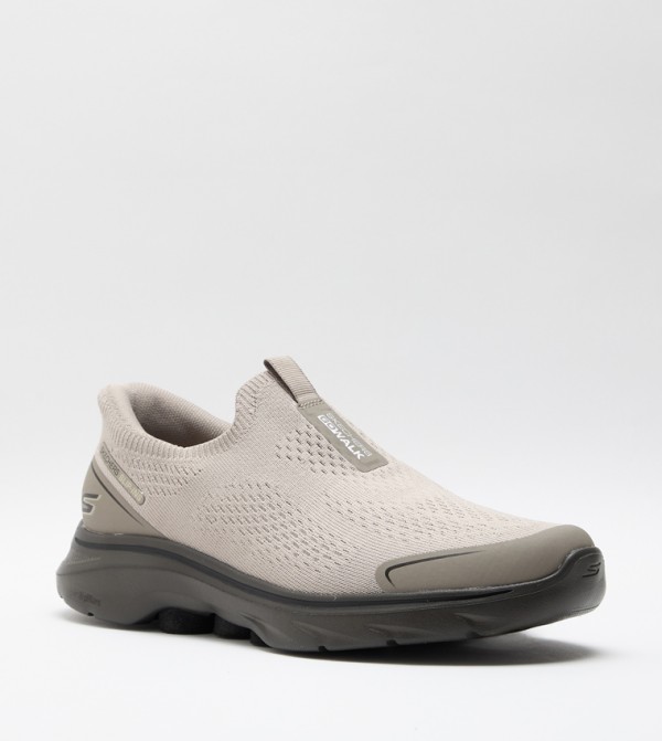GO WALK 7 - EASY ON EVOLUTION Shoes